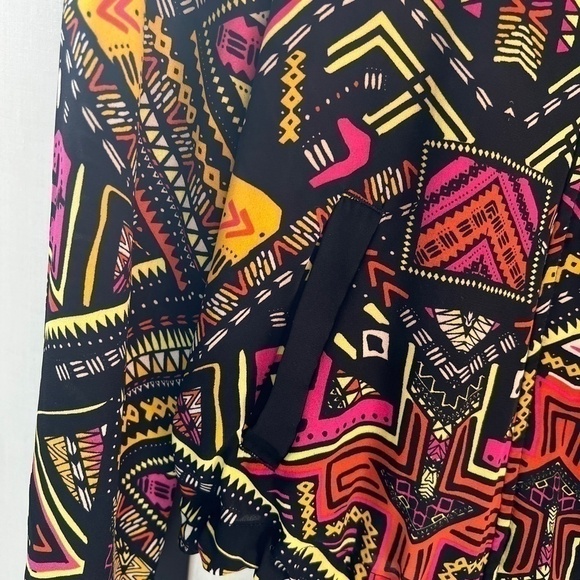 H&M Loves Coachella Aztec Blouse Size 4 - Picture 4 of 8